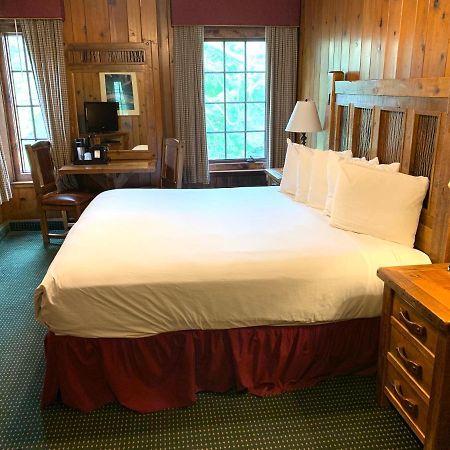 Utica Starved Rock Lodge & Conference Center מראה חיצוני תמונה