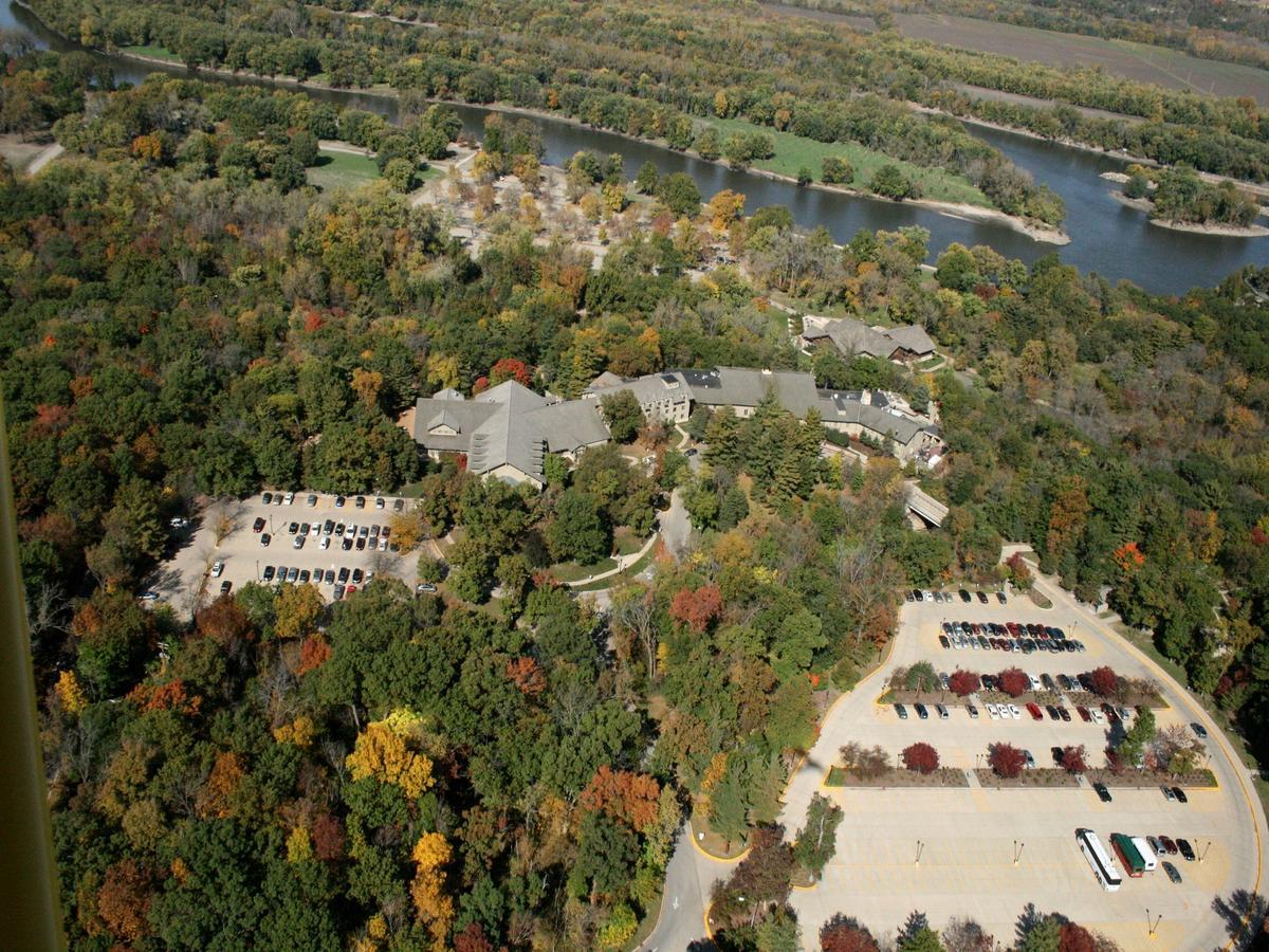 Utica Starved Rock Lodge & Conference Center מראה חיצוני תמונה